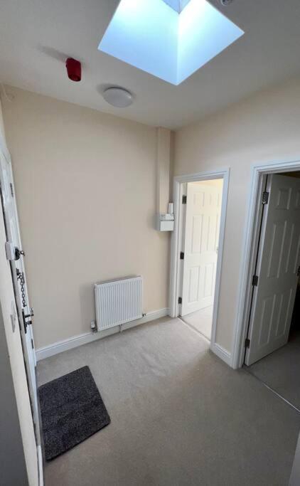 2 Bedroom Apartment With Balcony Oxford Esterno foto
